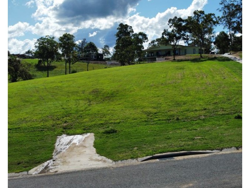 41 Walters Way, Chatsworth QLD 4570