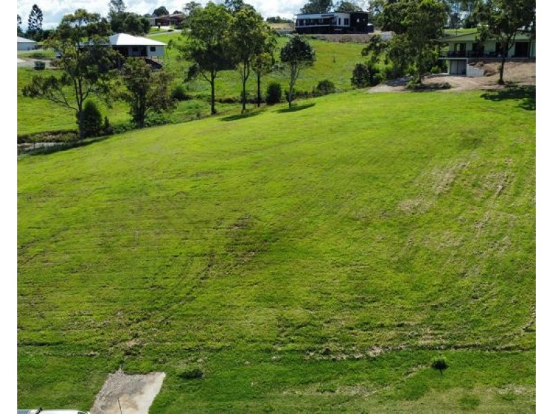 41 Walters Way, Chatsworth QLD 4570