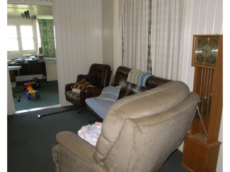 20 Laird Street, Goomeri QLD 4601