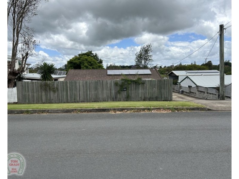 3 Noosa Road, Monkland QLD 4570