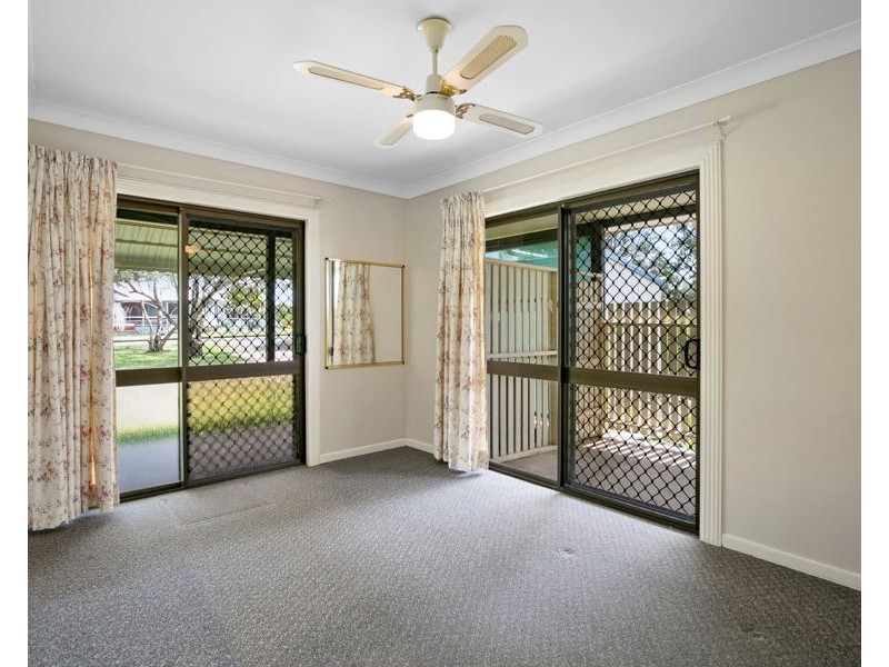 55 Barton Road, Victory Heights QLD 4570