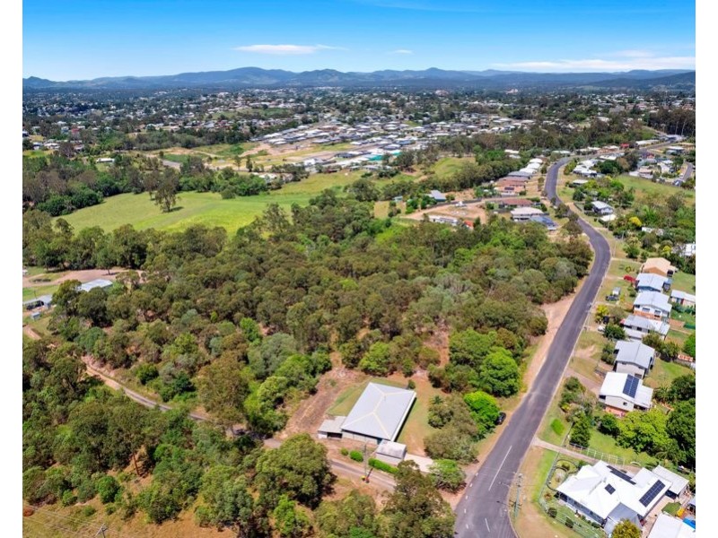 55 Barton Road, Victory Heights QLD 4570