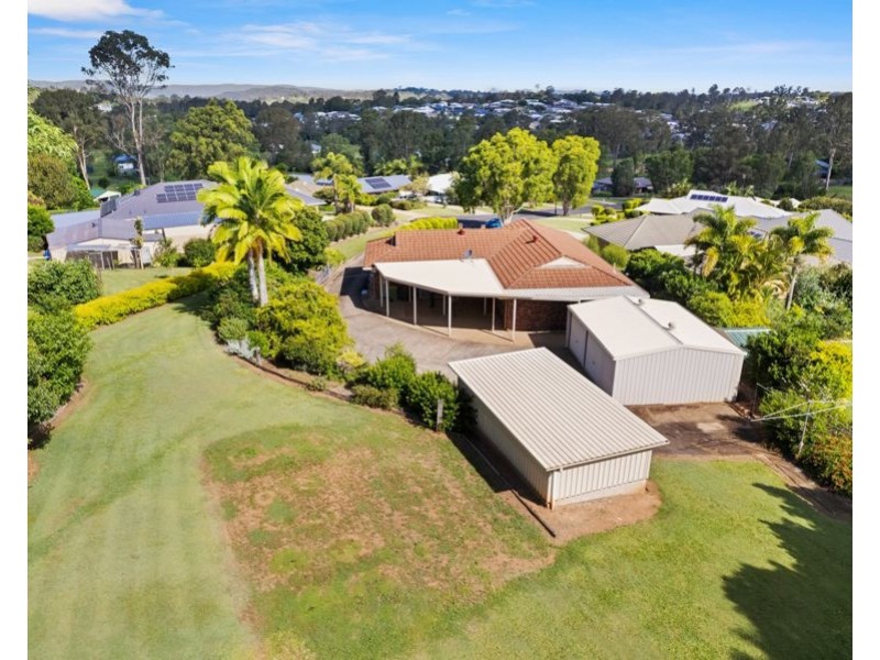 19 Coventry Court, Southside QLD 4570