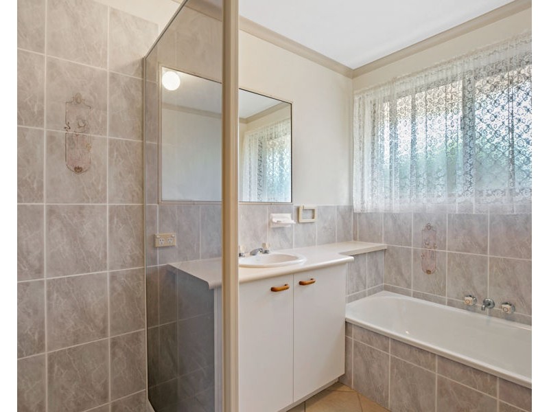 19 Coventry Court, Southside QLD 4570