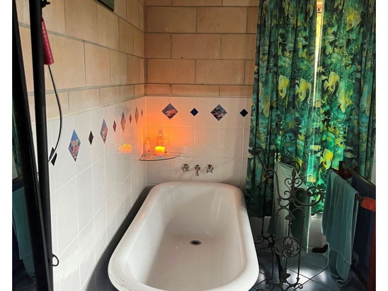 330 Arborfive Road, Glenwood QLD 4570