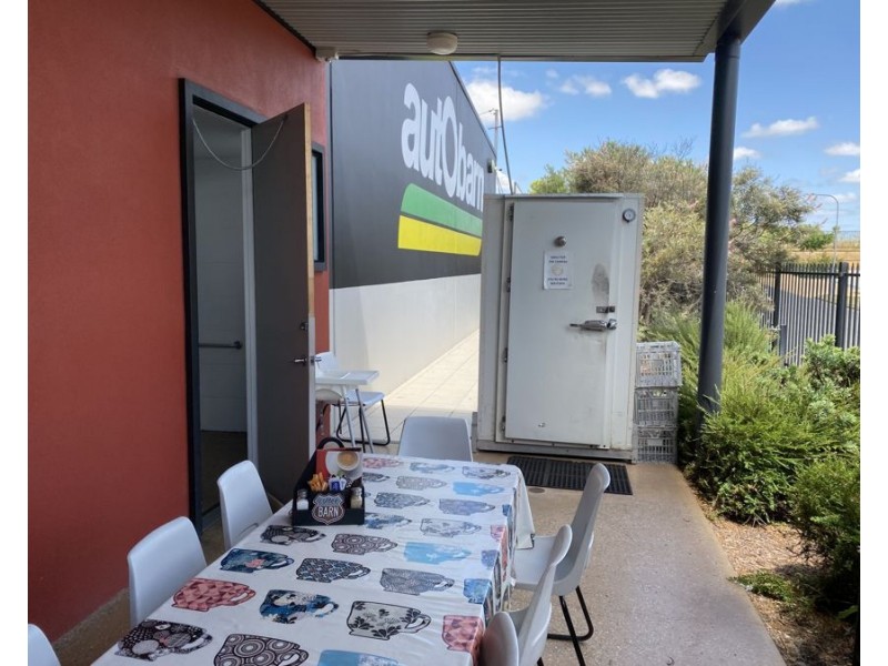 Unit 2/17 Edwin Campion Drive, Monkland QLD 4570