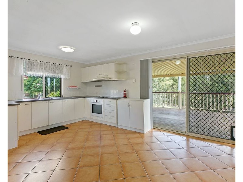 8 McMahon Road, Monkland QLD 4570