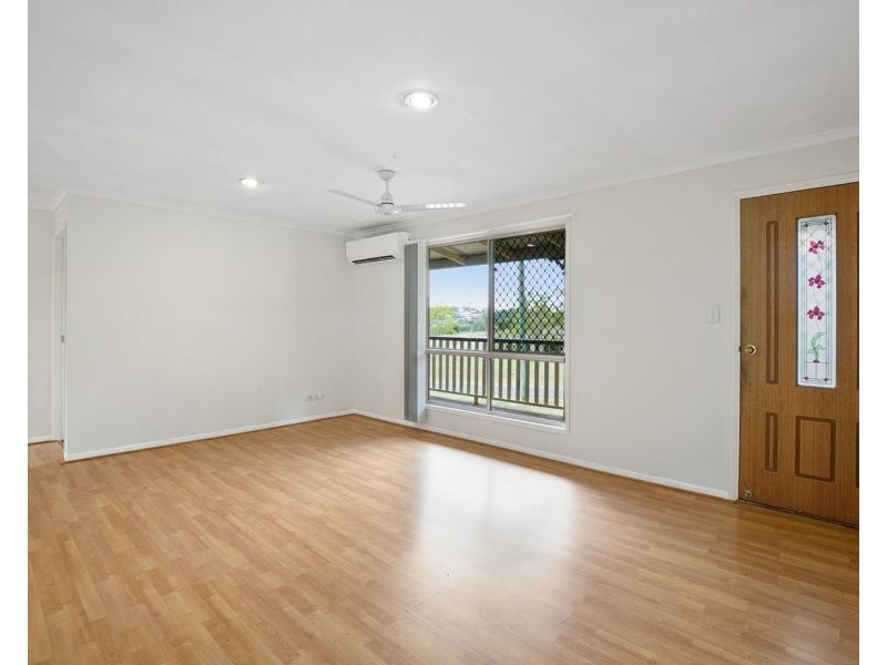 8 McMahon Road, Monkland QLD 4570