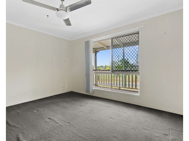 8 McMahon Road, Monkland QLD 4570