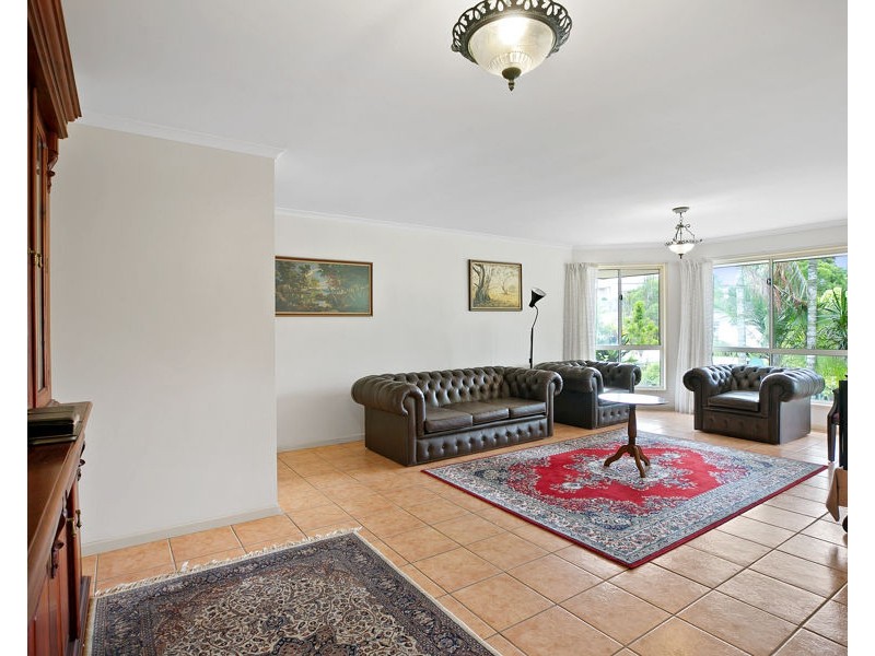 2 Palm Crescent, Gympie QLD 4570