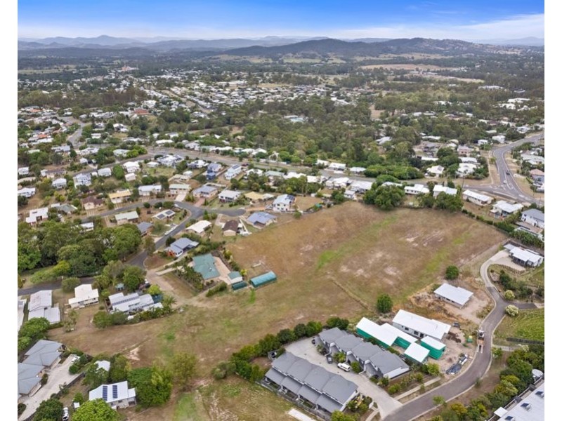 2 Palm Crescent, Gympie QLD 4570