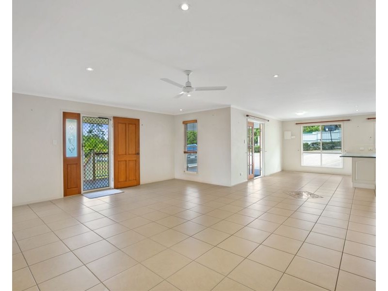 25 Fisher Road, Araluen QLD 4570