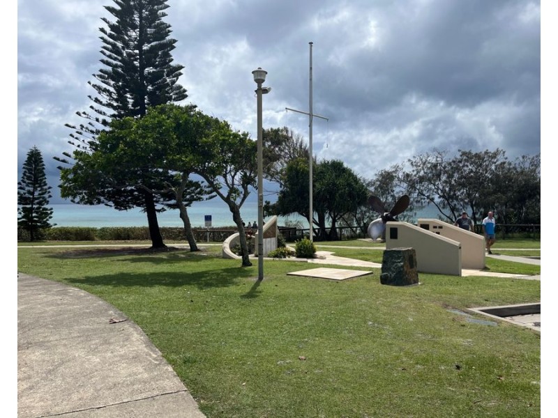 23 Manooka Drive, Rainbow Beach QLD 4581