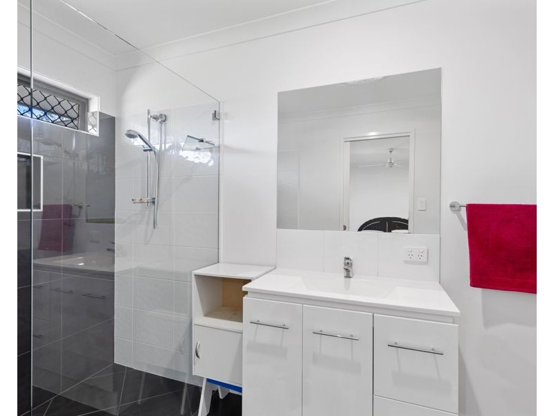 17 Peppertree Rise, Tamaree QLD 4570