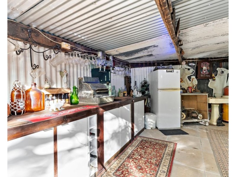 617 Upper Pinbarren Creek Road, Kin Kin QLD 4571