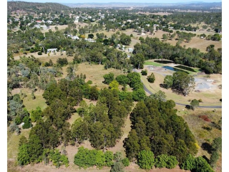 30 Gatehouse Road, Kilkivan QLD 4600