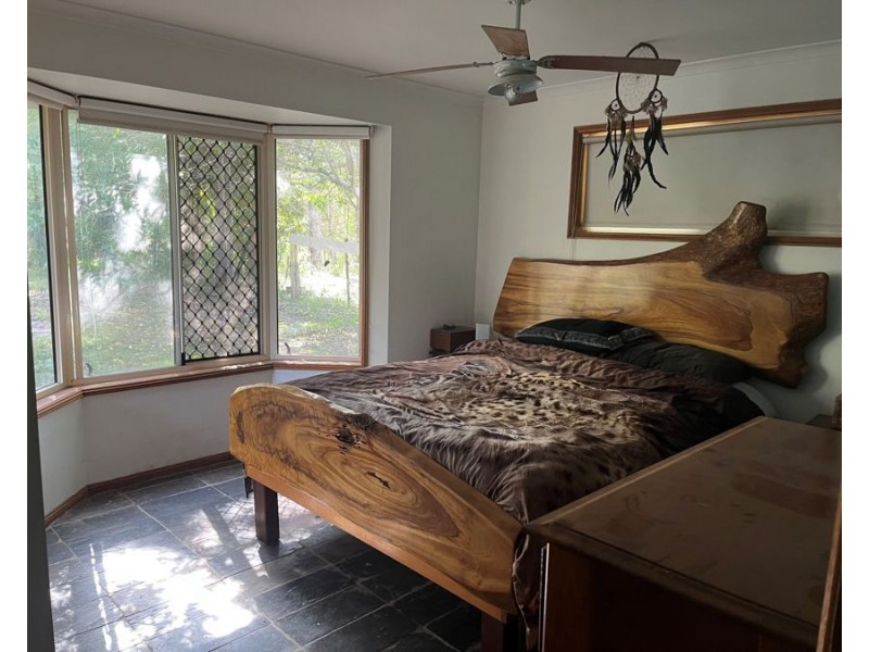 114 Jubilee Road, Carters Ridge QLD 4563