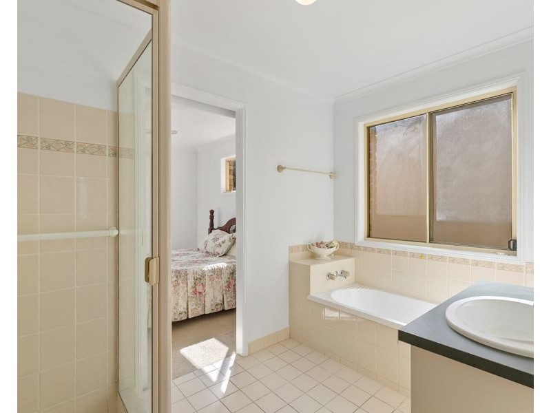 46 Enterprise Road, Veteran QLD 4570