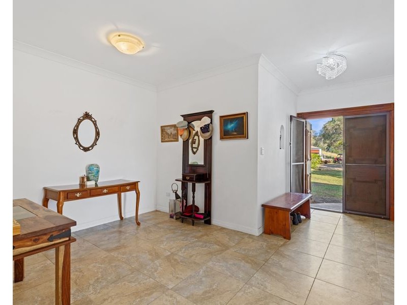 148 Irvine Road, Chatsworth QLD 4570