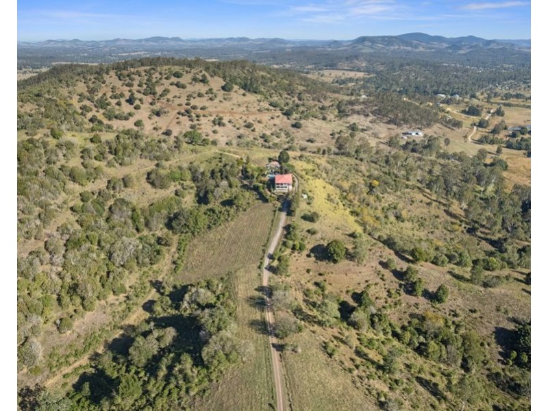 148 Irvine Road, Chatsworth QLD 4570