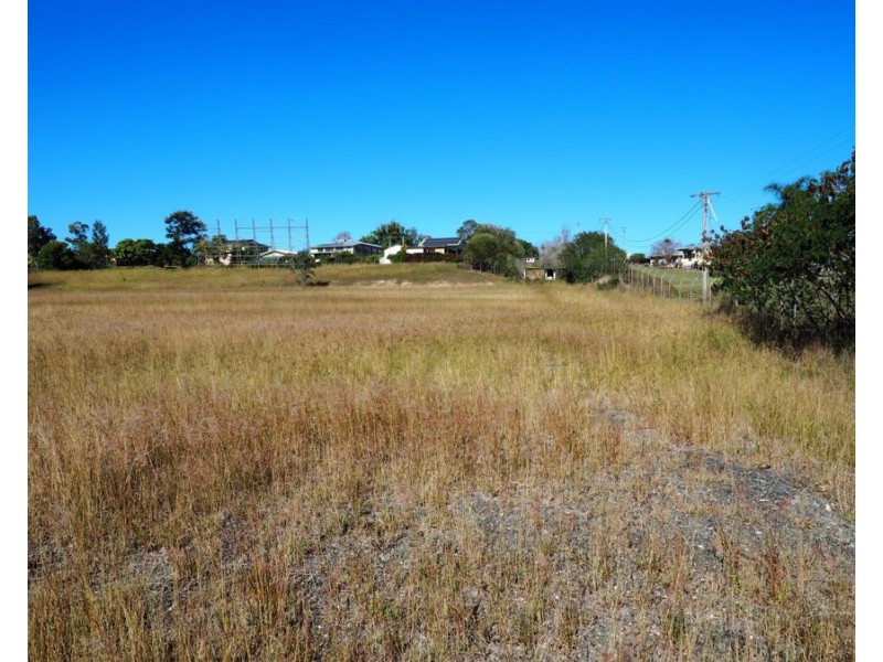 40 Noosa Road, Monkland QLD 4570