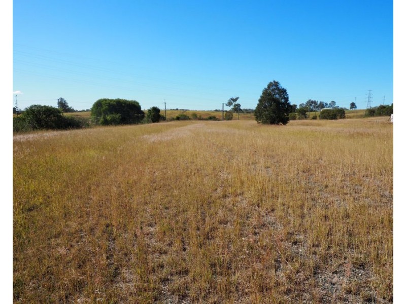 40 Noosa Road, Monkland QLD 4570