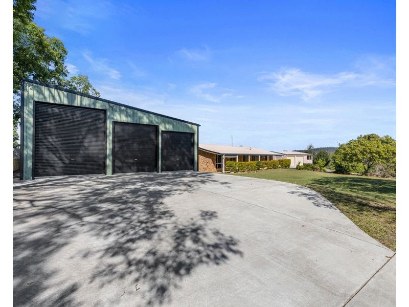18 Wacal Road, Mothar Mountain QLD 4570