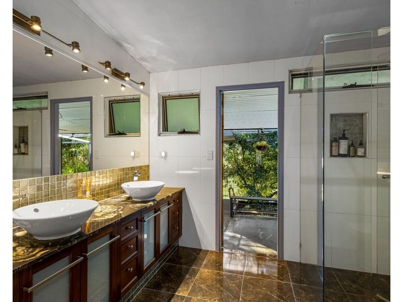 9 Gympie Kin Kin Road, Kin Kin QLD 4571