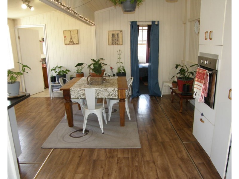 44 Barnes Street, Goomeri QLD 4601