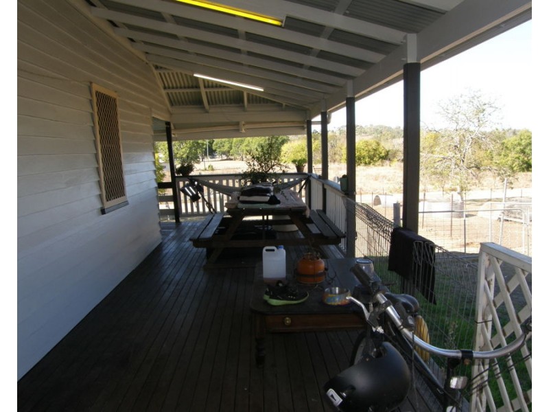 44 Barnes Street, Goomeri QLD 4601