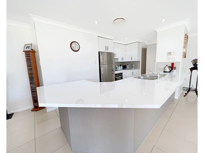 3 Bowlers Drive, Southside QLD 4570