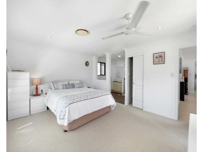 3 Bowlers Drive, Southside QLD 4570