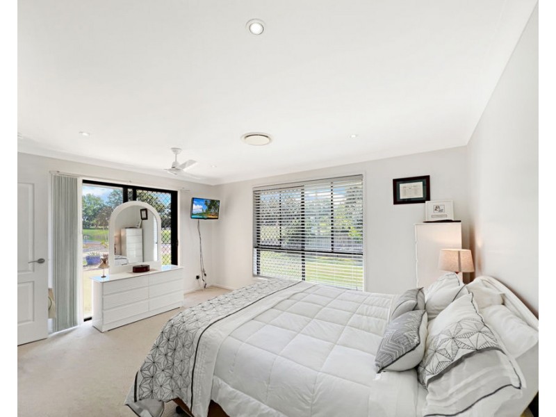 3 Bowlers Drive, Southside QLD 4570