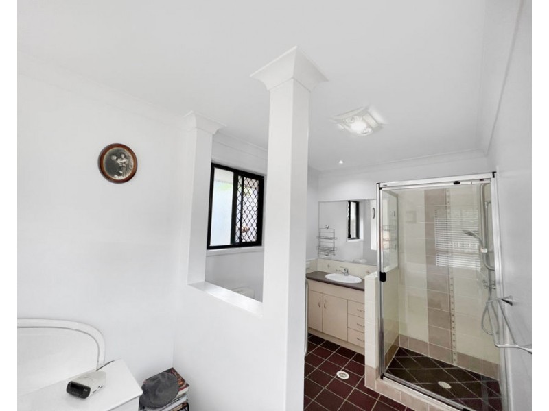 3 Bowlers Drive, Southside QLD 4570