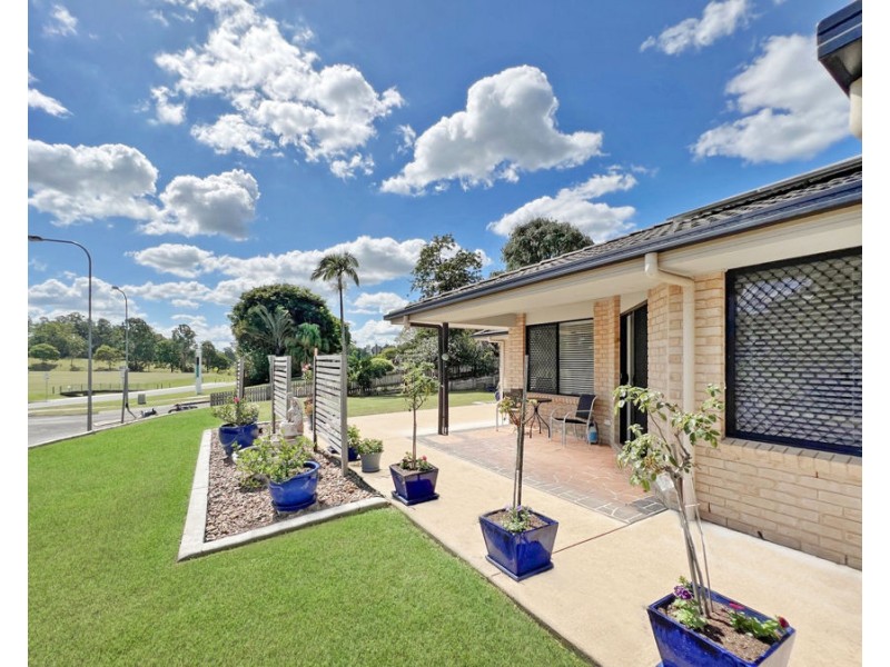 3 Bowlers Drive, Southside QLD 4570