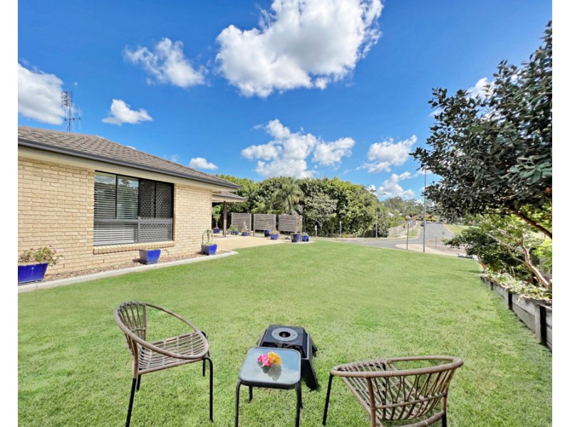 3 Bowlers Drive, Southside QLD 4570