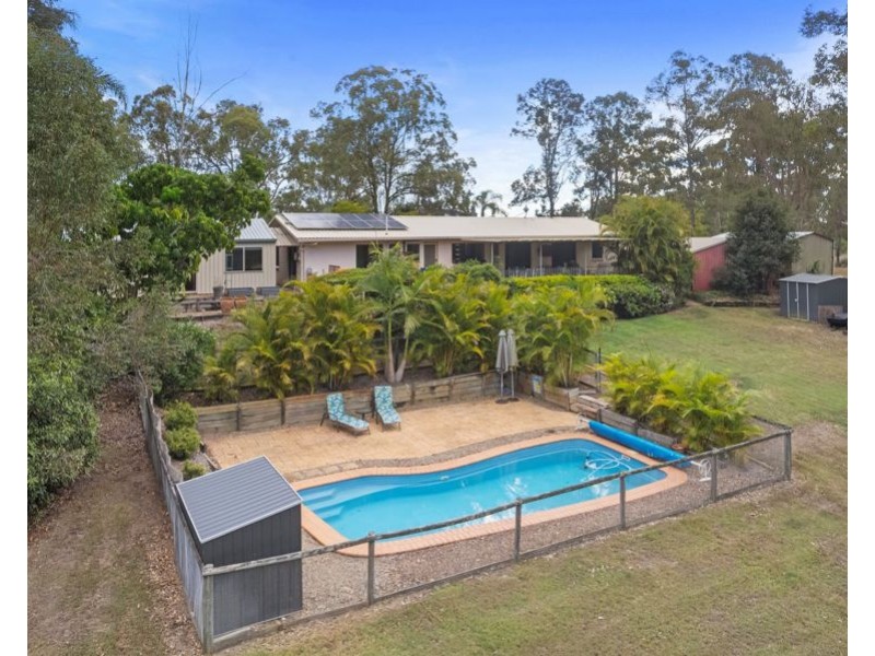 123 Lawson Road, Jones Hill QLD 4570