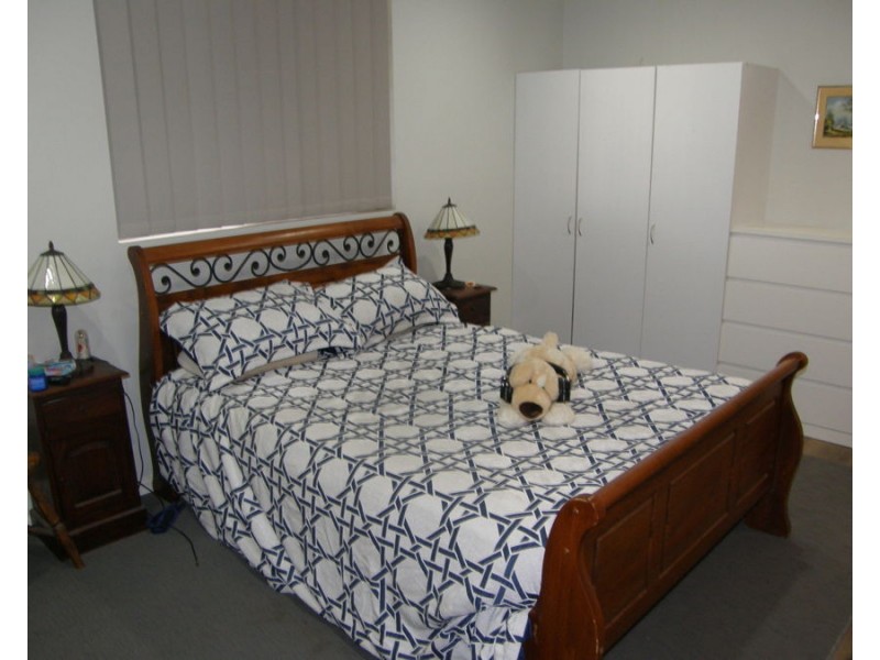 10 Leddy Court, Moffatdale QLD 4605