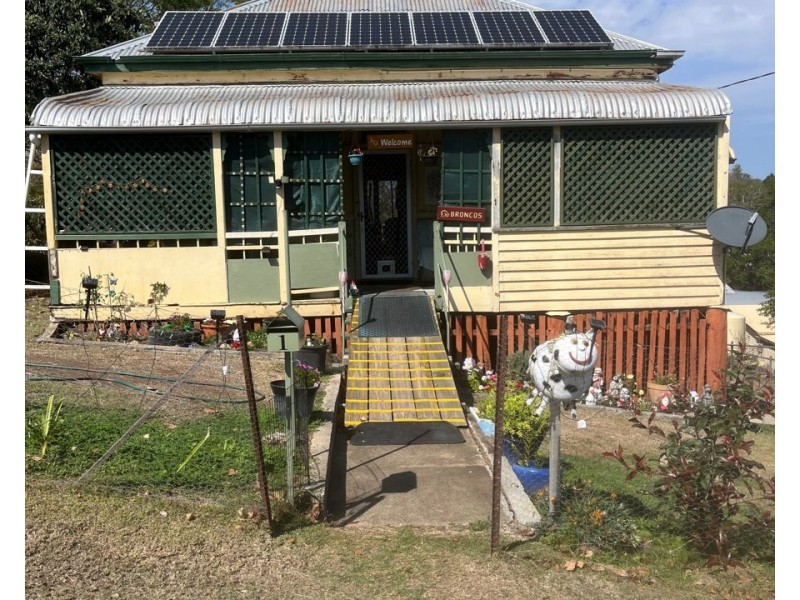 1 Hodge Street, Goomeri QLD 4601