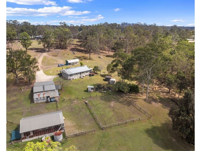 102 Fisher Road, Araluen QLD 4570