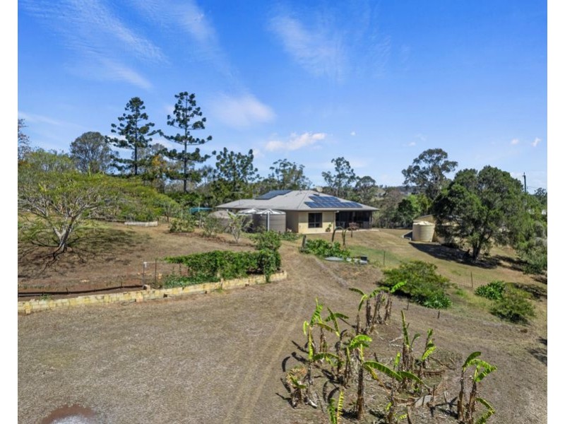 120 Allen Road, Chatsworth QLD 4570