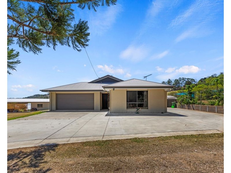 120 Allen Road, Chatsworth QLD 4570