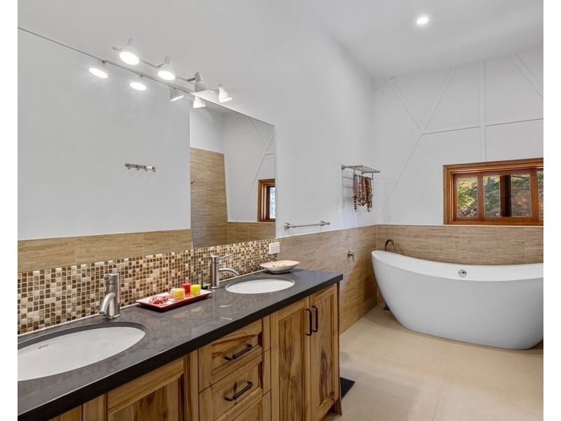 245 Gympie Kin Kin Road, Kin Kin QLD 4571