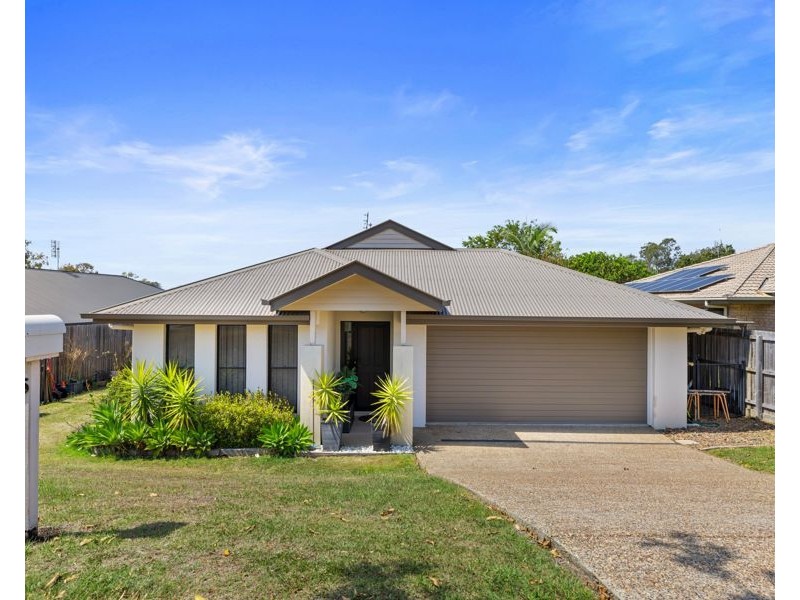 5 Parkview Close, Southside QLD 4570