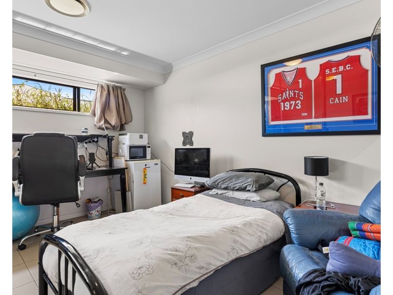 5 Parkview Close, Southside QLD 4570