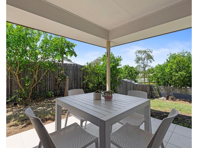 5 Parkview Close, Southside QLD 4570