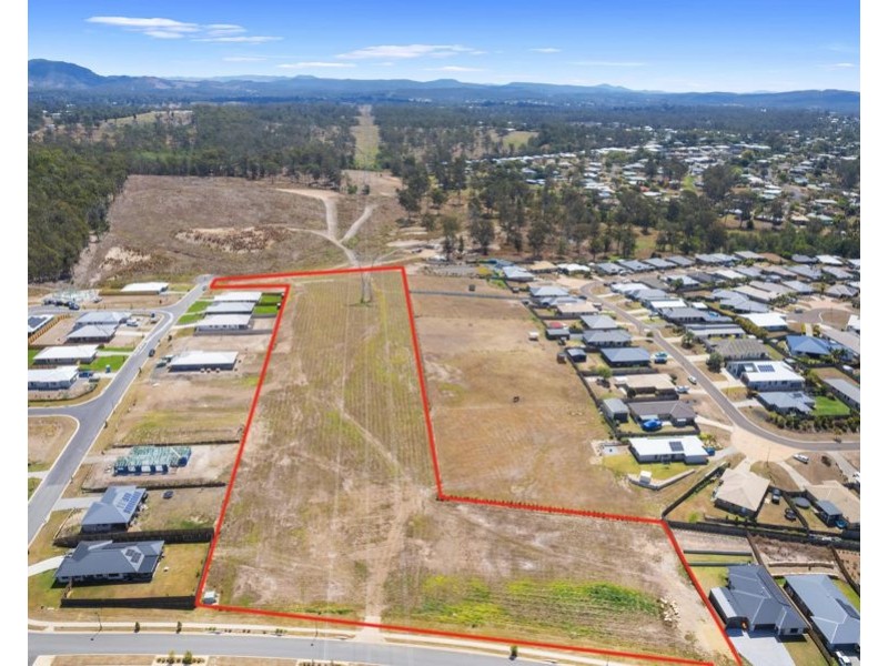 24 Imperial Rise, Jones Hill QLD 4570