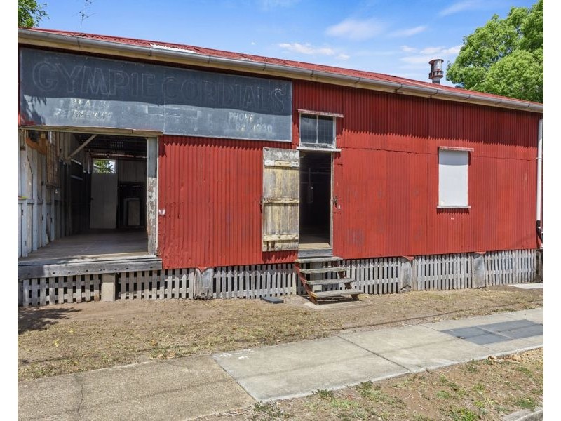 6 Nelson Road, Gympie QLD 4570