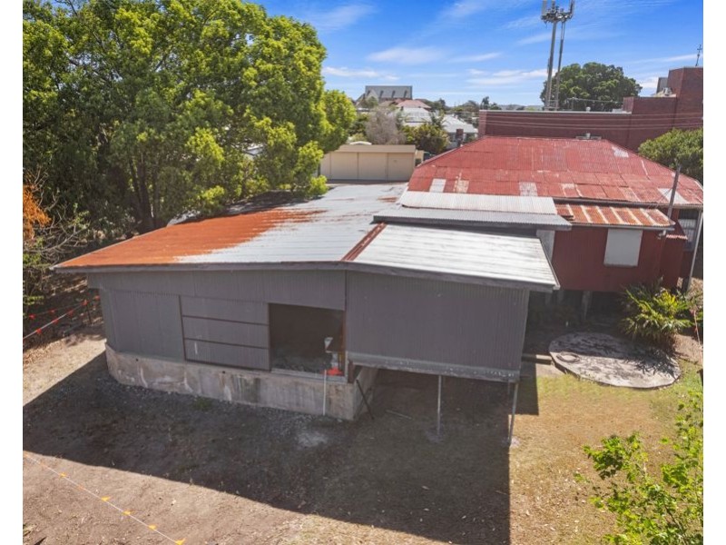 6 Nelson Road, Gympie QLD 4570