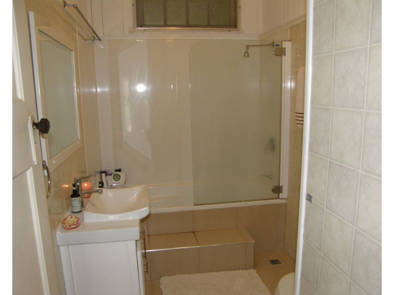 25 Boonara Street, Goomeri QLD 4601